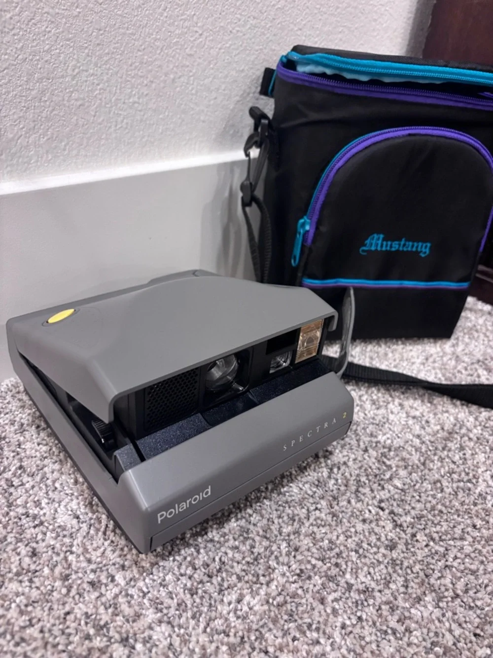 Polaroid Spectra 2 Gray Instant Camera with case. And original recipt 1998